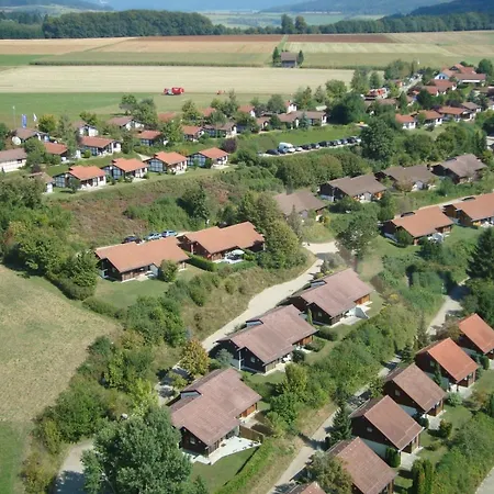 121 Im Schneckenpfad * Bad Dürrheim